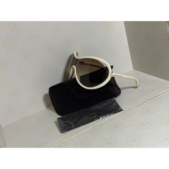 Rare Archive Tom Ford FT267 Grant 25F Shield Women\'s Sunglasses Ivory w/Case main image 11